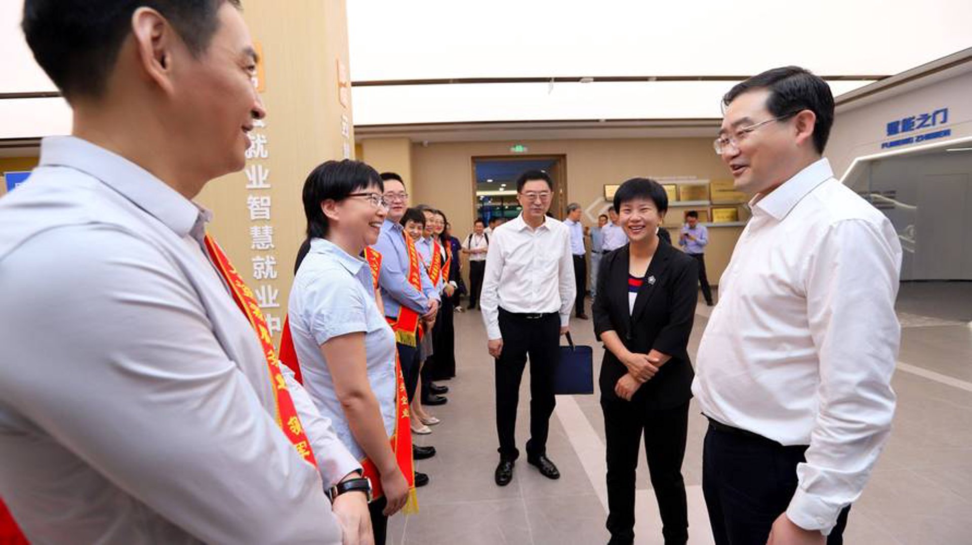 597人才网
